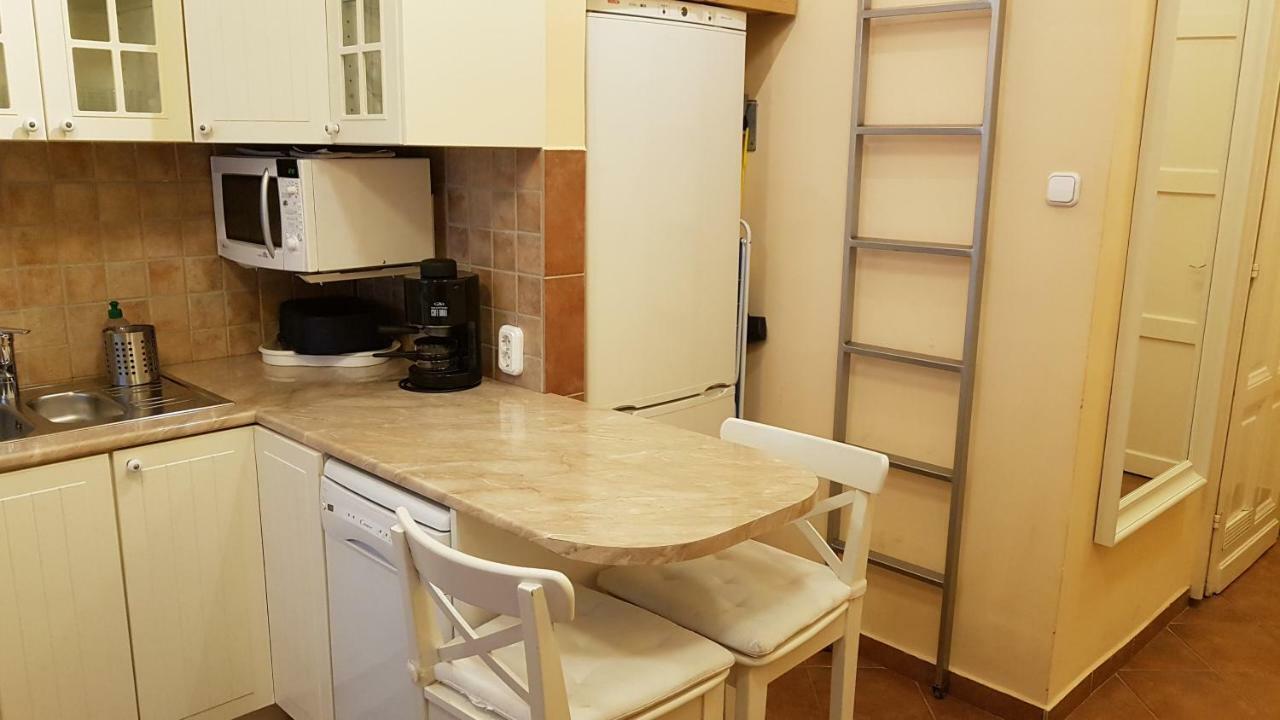 Bmg Basilica Apartman